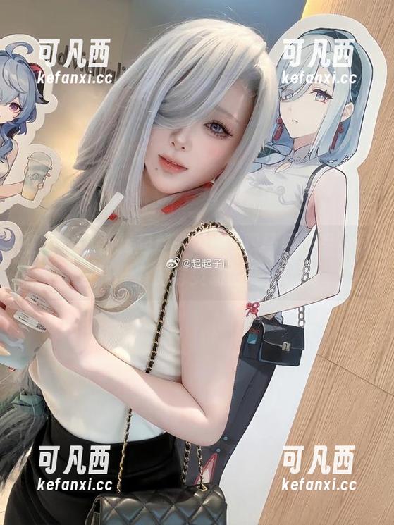 在网盘中寻找起起子vvvv双马尾作品，感受那份俏皮与灵动的美！.txt