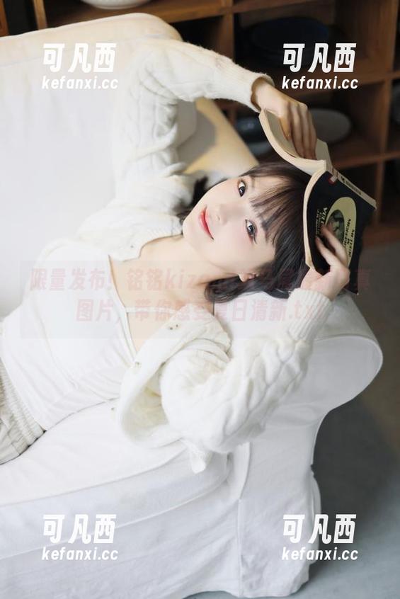 限量发布！铭铭kizami双马尾最新写真图片，带你感受夏日清新.txt
