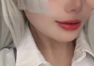和阿九从不咕咕(九言)一起揭晓美图背后的秘密，分享她的摄影技巧！.txt