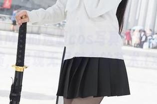 雪琪SAMA的透明cos写真：玩转角色扮演，呈现无尽魅力的艺术.txt