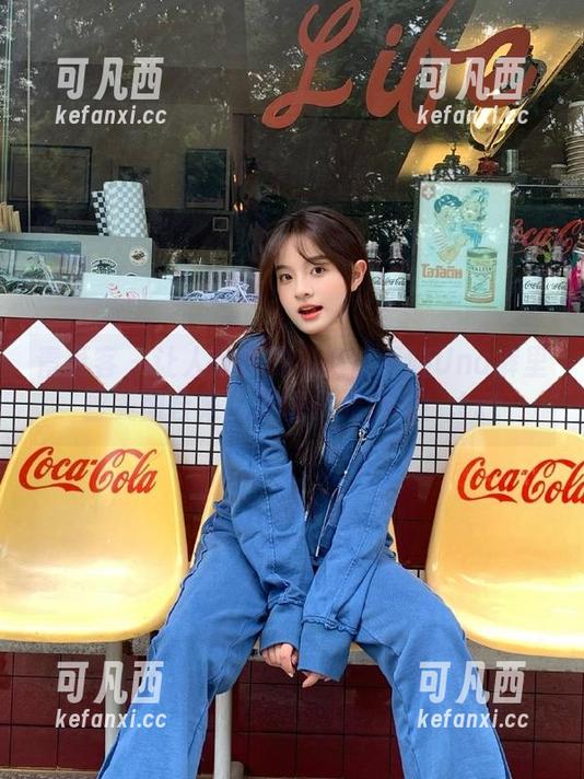 青豆客 - 让人惊叹的风格：于姬Una裤里丝美图合集，展现多元魅力！.txt