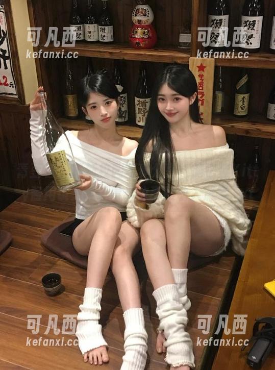 青豆客 - 最新校园写真分享，施忆佳Kitty酱用镜头诉说青春故事的动人篇章.txt