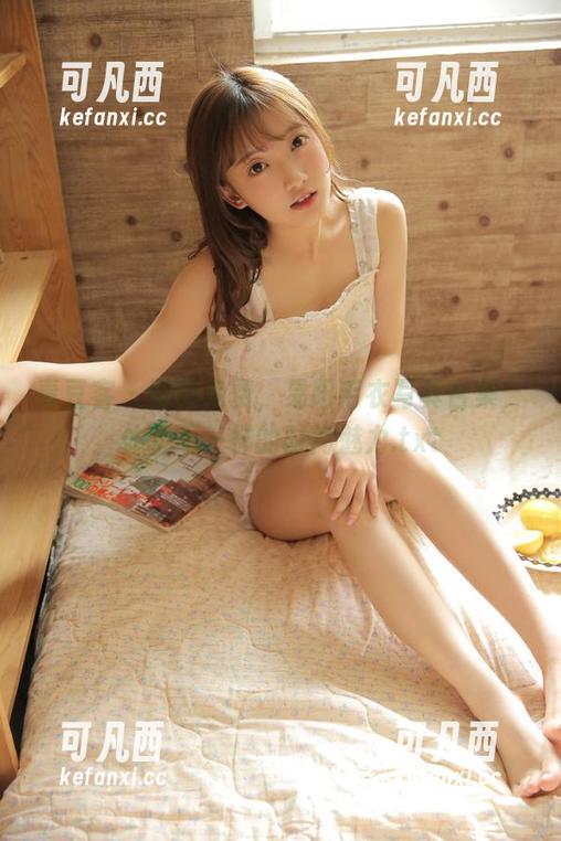 青豆客 - 限时免费，易阳毛衣写真合集，体验不一样的时尚魅力.txt