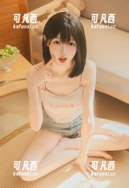 青豆客 - 免费分享：谭晓彤的个性皮衣写真图册，尽情享受她的时尚之旅.txt