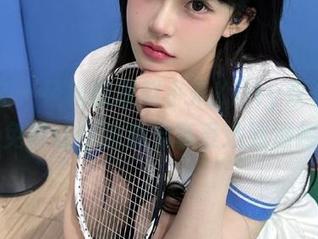 青豆客 – 轻松获取赵小米Kitty双马尾写真，免费让你的视觉享受达到巅峰.txt