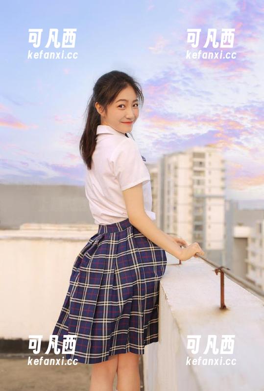 魅妍社 - 陈嘉嘉Tiffany的精选作品，穿上睡衣展现她的迷人自在生活.txt