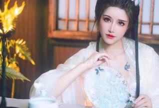 高清写真新作：鹿八岁baby不良学妹，照片记录青春的疯狂与美丽.txt