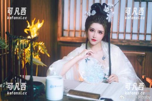 高清写真新作：鹿八岁baby不良学妹，照片记录青春的疯狂与美丽.txt