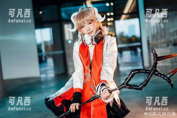 揭秘麻花麻花酱的私拍风格：双马尾写真尽显甜美魅力.txt